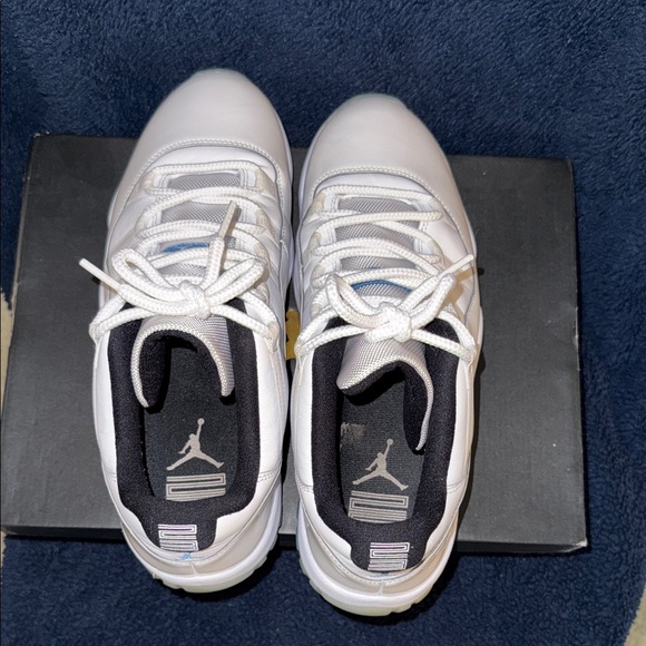 Air Jordan Retro 11 Columbia White blue Black main image 7
